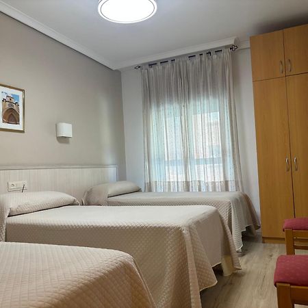 Hostal Atienzar Альбасете Екстер'єр фото