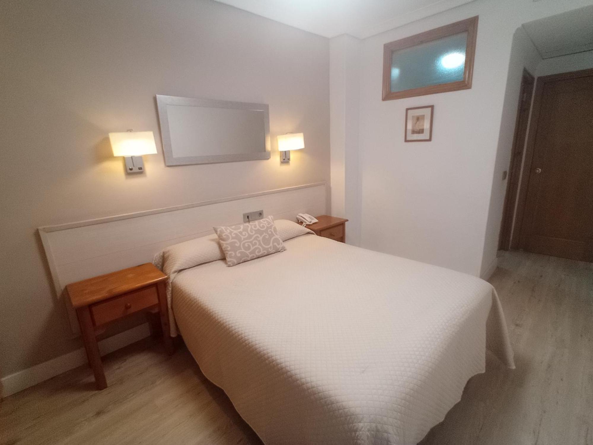 Hostal Atienzar Альбасете Екстер'єр фото