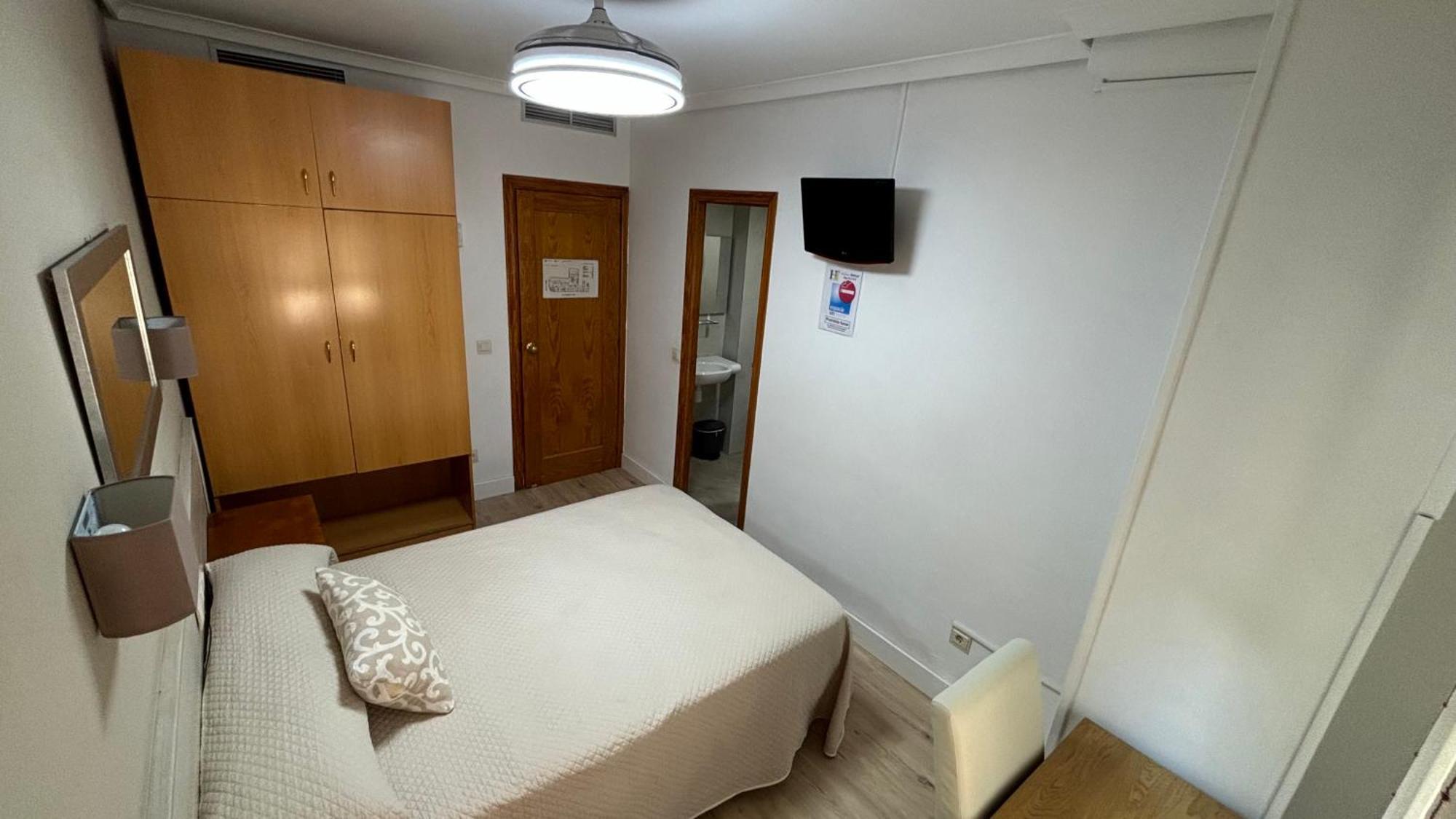 Hostal Atienzar Альбасете Екстер'єр фото